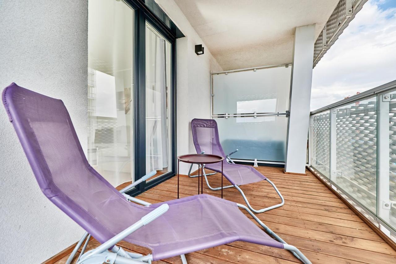 Sikorskiego With Free Garage By Renters Prestige Apartment *