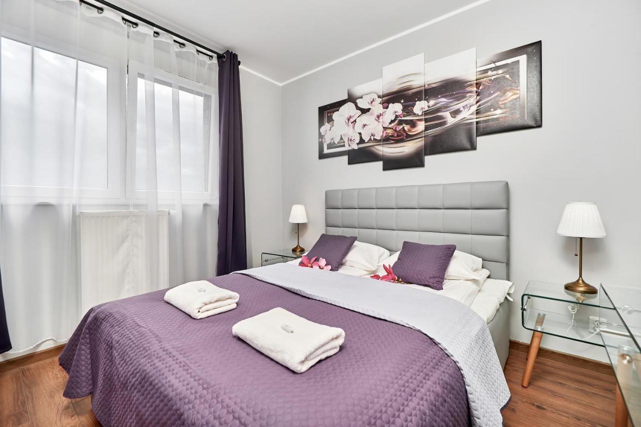 Sikorskiego With Free Garage By Renters Prestige Apartment *