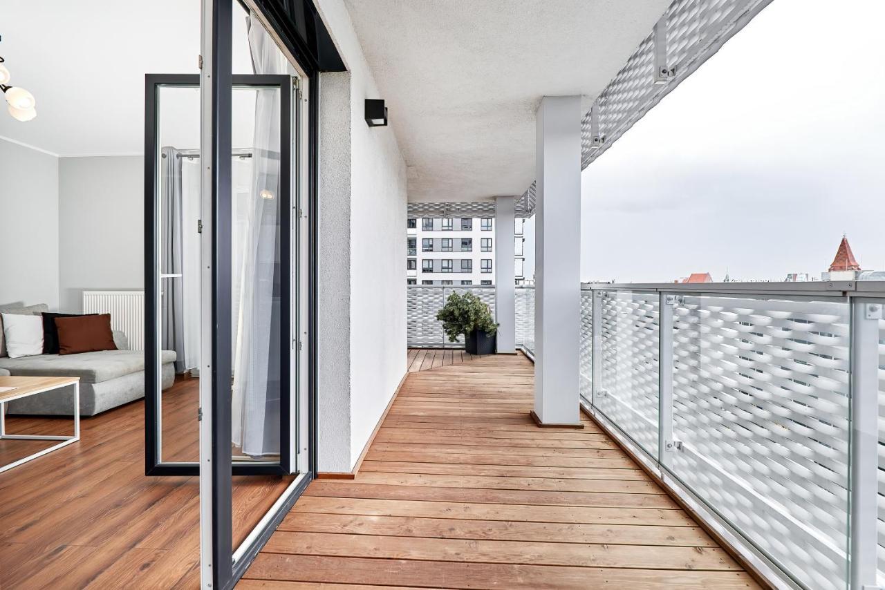 Sikorskiego With Free Garage By Renters Prestige *