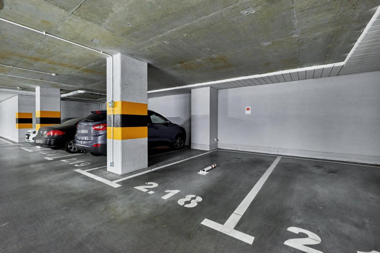 Sikorskiego With Free Garage By Renters Prestige *