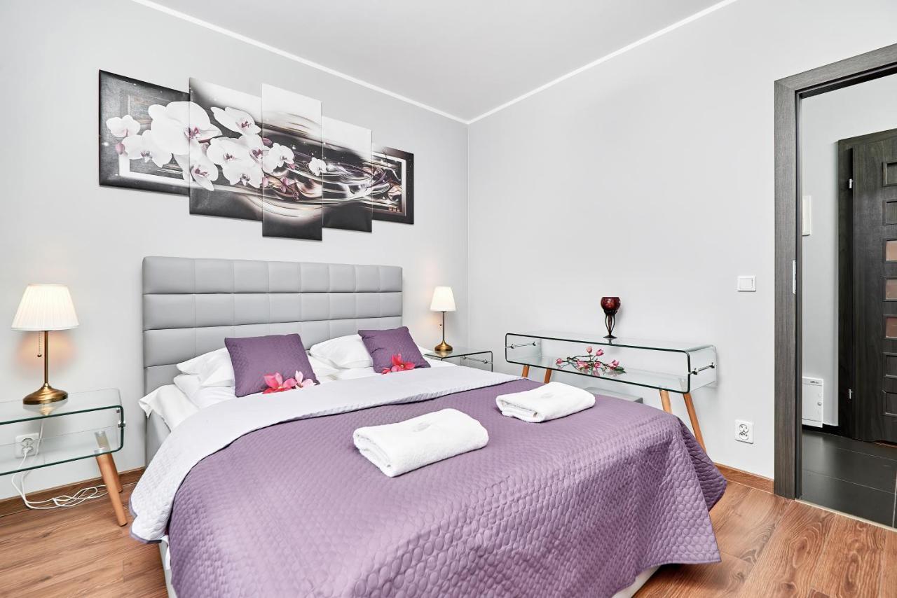 Apartment Sikorskiego With Free Garage By Renters Prestige