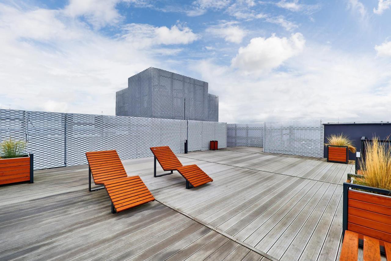 Sikorskiego With Free Garage By Renters Prestige * Wroclaw