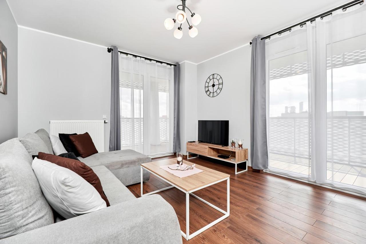 Apartment Sikorskiego With Free Garage By Renters Prestige Wroclaw