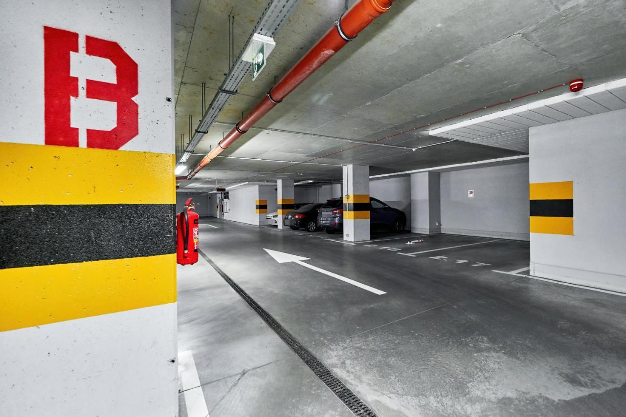 Sikorskiego With Free Garage By Renters Prestige Apartment *