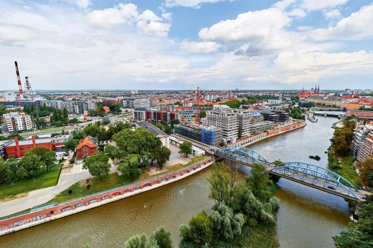 Sikorskiego With Free Garage By Renters Prestige Wroclaw